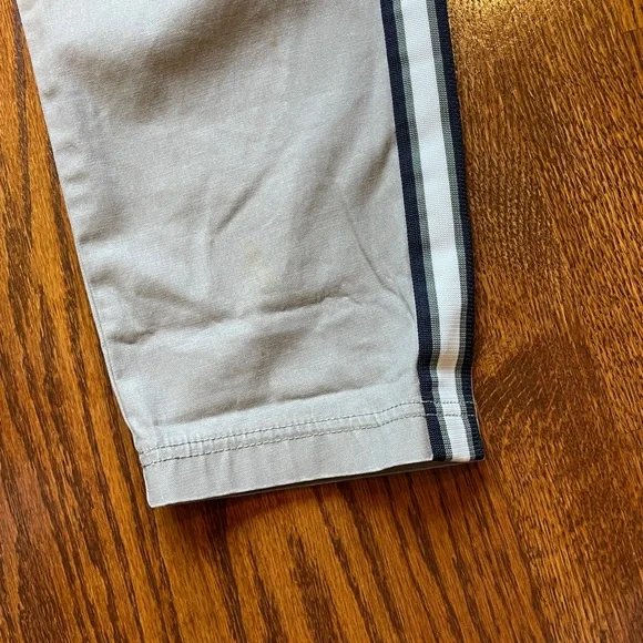 Athleta Tan Desert Summit Cargo Pants - Size 8 - Picture 7 of 9